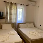 Sun Roll Apartament Baks-Rrjoll