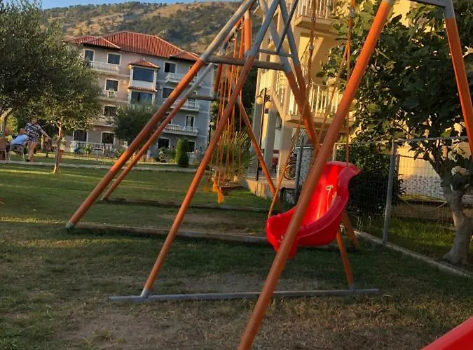 Sun Roll Apartment Baks-Rrjoll