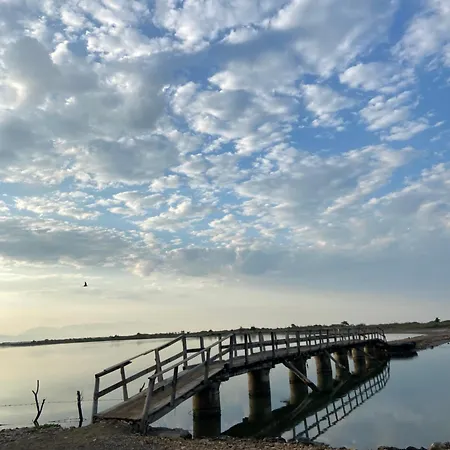 Sun Roll Apartament Baks-Rrjoll